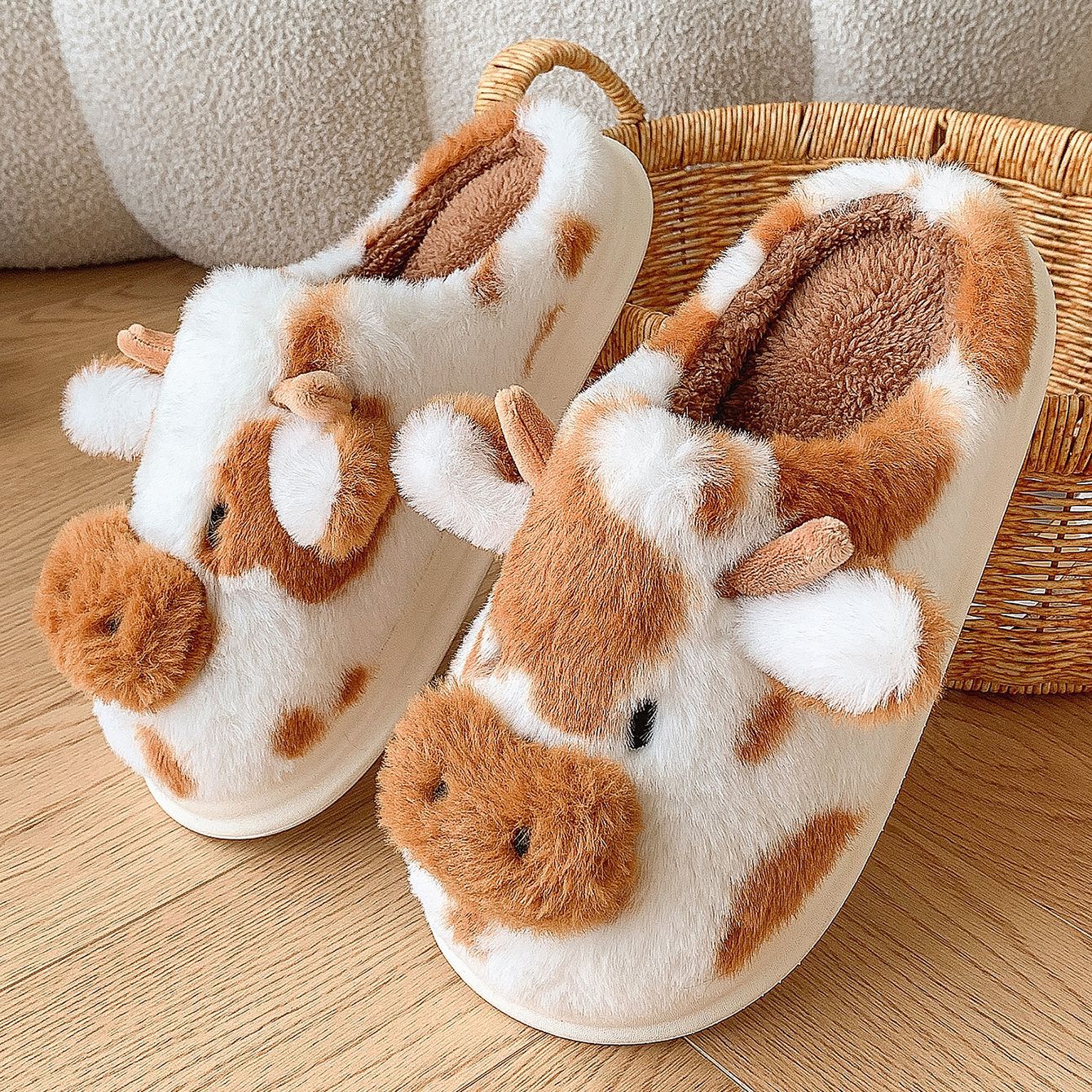 Plush Indoor Winter Slippers
